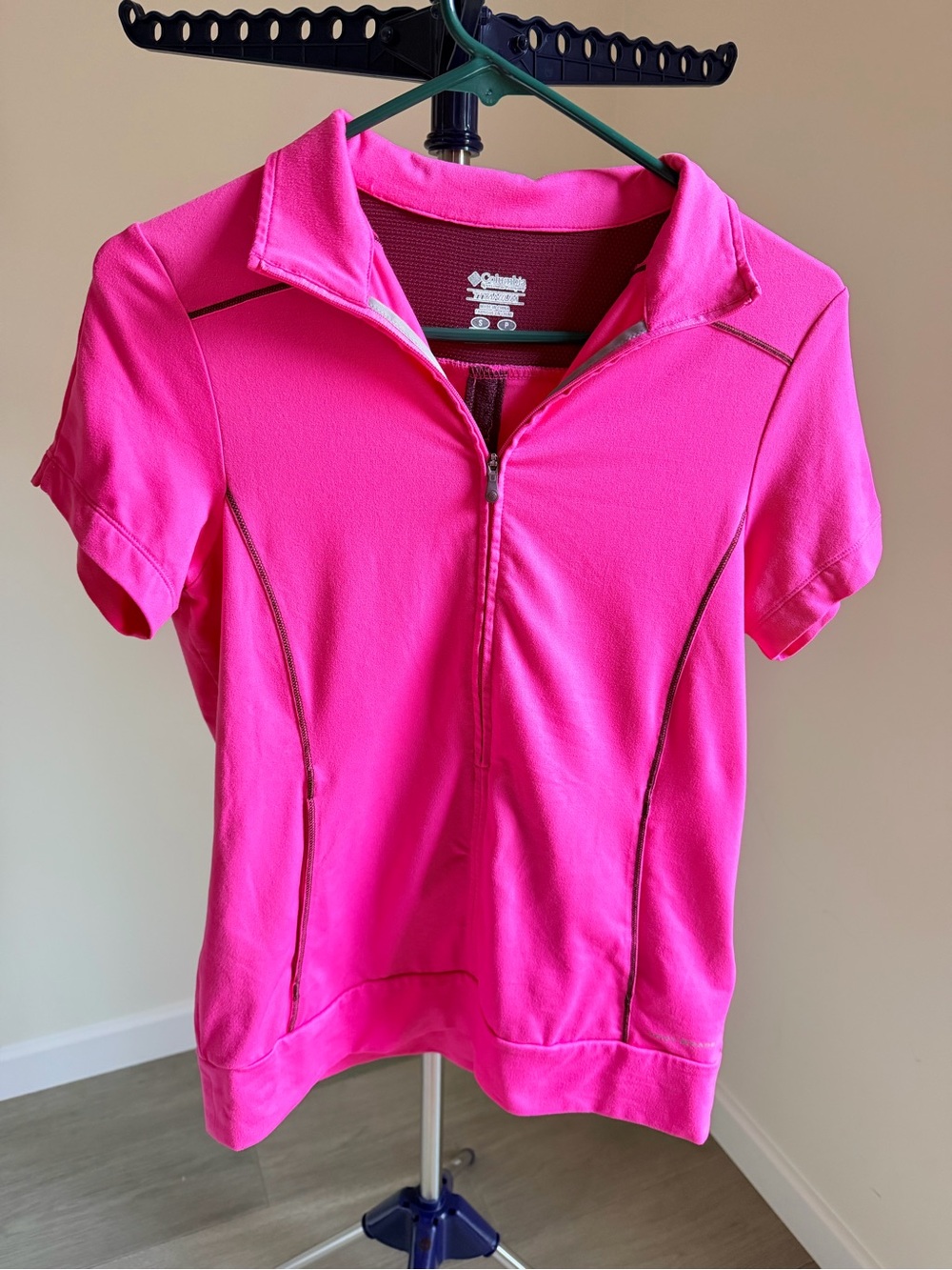 Columbia Hot Pink Short Sleeve Half-Zip Active Top S